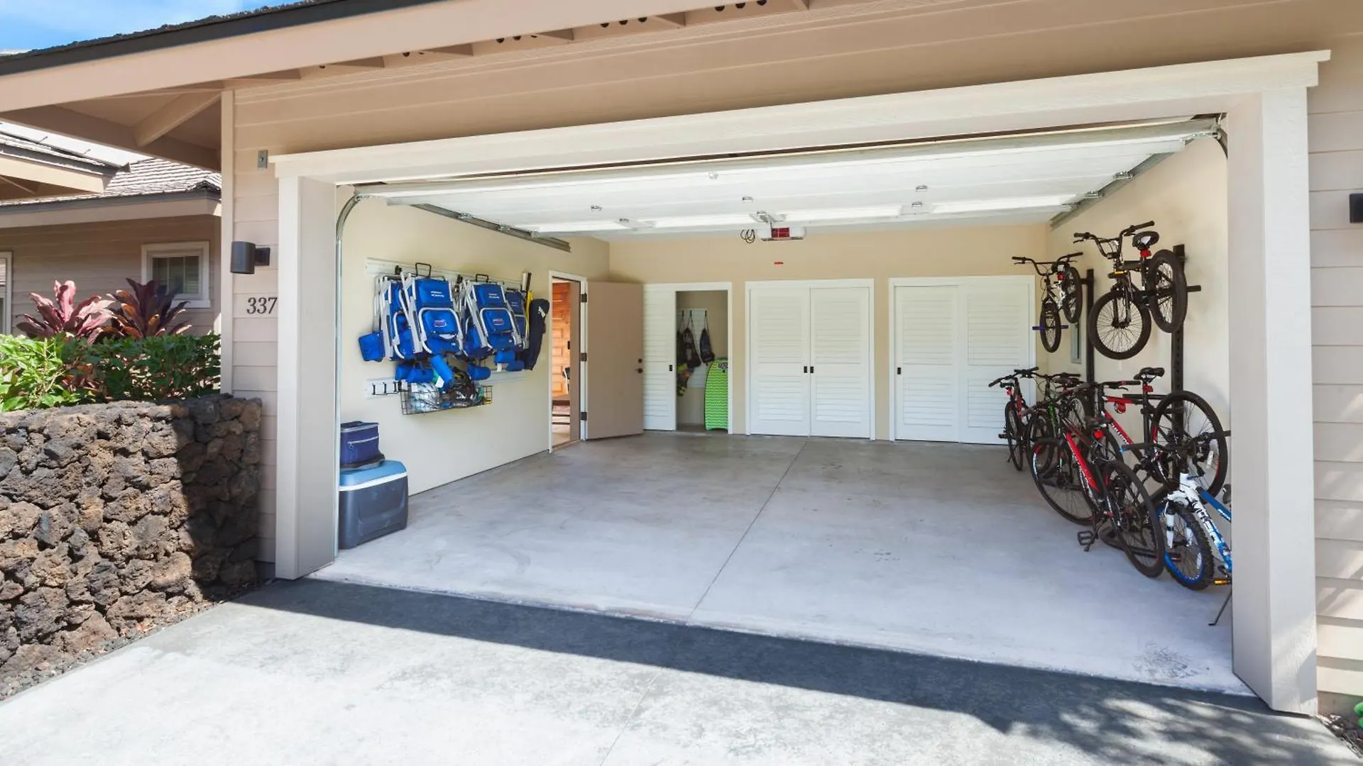 Blue Lagoon Single Level 4Br Kamilo Home With Pool And Cottage ワイコロアビレッジ