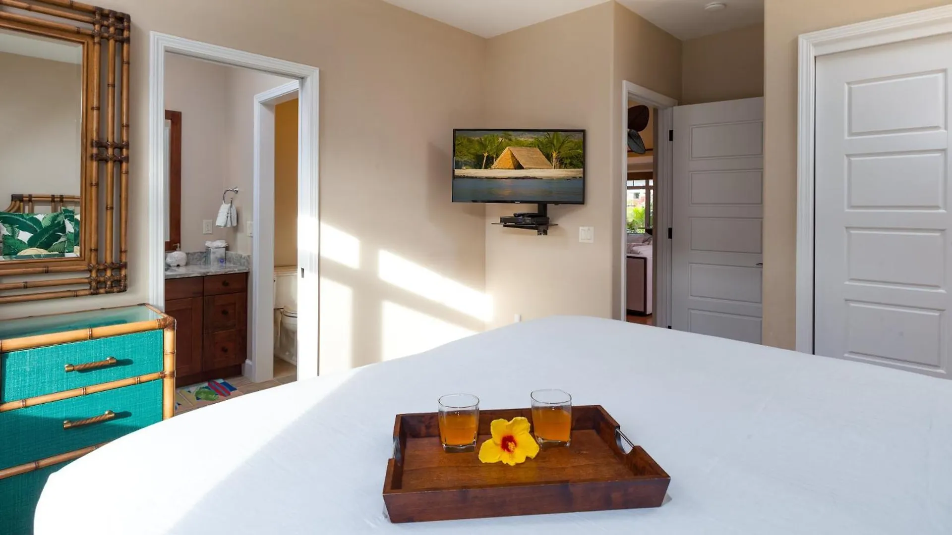 Blue Lagoon Single Level 4Br Kamilo Home With Pool And Cottage Waikoloa